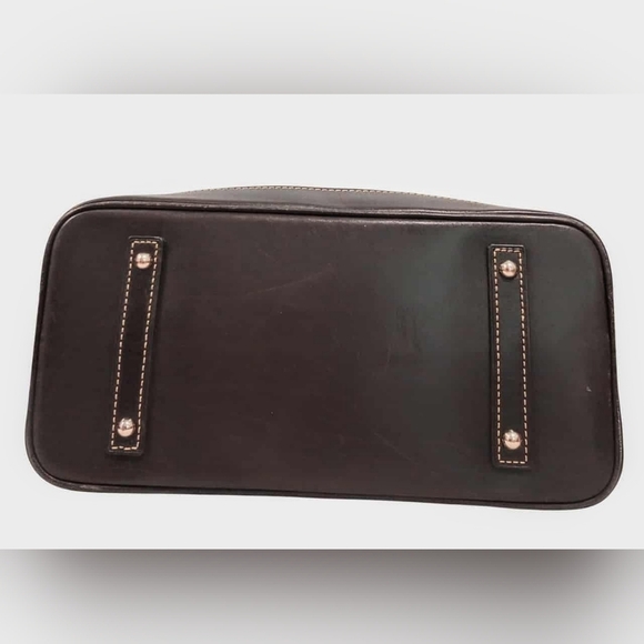 Dooney & Bourke Croco Embossed  Lock Sac Hobo Bag W/ Pouch & Keychain - Picture 5 of 16